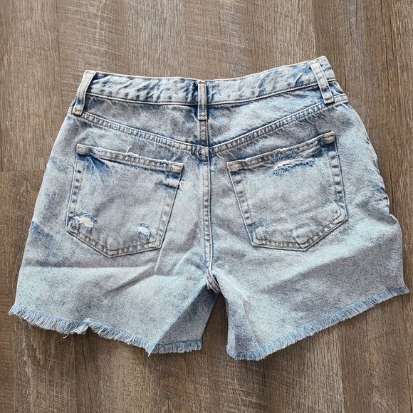 Free People We The Free Maggie Distressed Jean Shorts Women's Size 25 - Picture 6 of 9